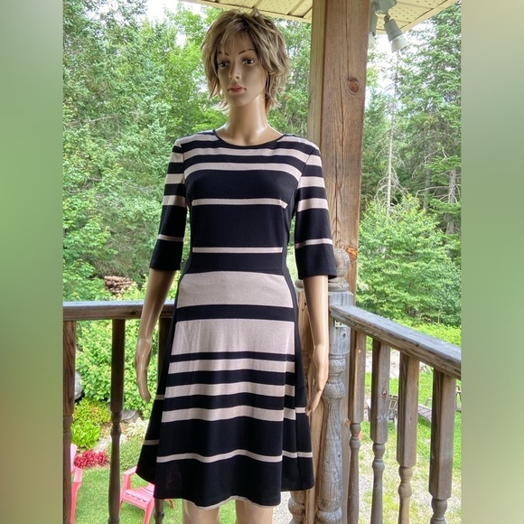 Gabby Skye Black And Beige 3/4 Sleeve Dress Sz 10 - Picture 4 of 16